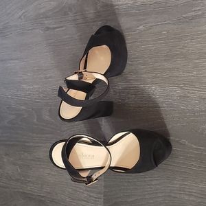 Black Primadonna suede heels size 5